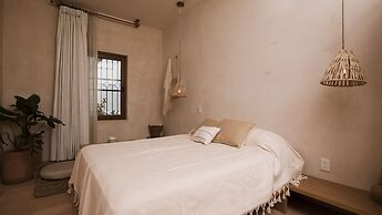 Casa Montore by Barrio Mexico