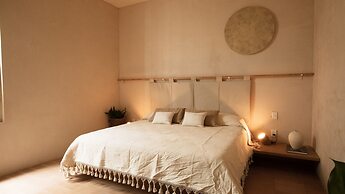 Casa Montore by Barrio Mexico