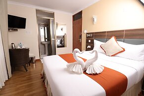 Buraha Zenoni Hotel and Resort