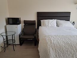 waintel studio-wainwright motel