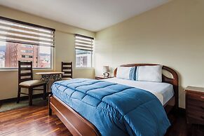 Hotel Luxstone Executive Suites