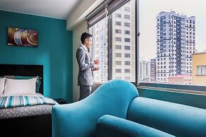 Hotel Luxstone Executive Suites