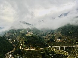 Chapa Farmstay - Mountain Retreat