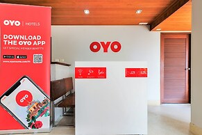 OYO 605 Lake View Phuket Place