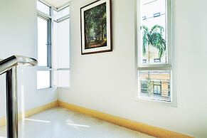 OYO 605 Lake View Phuket Place