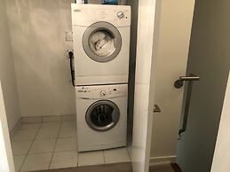 Toronto Downtown Suites City View