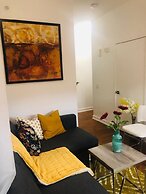 Toronto Downtown Suites City View