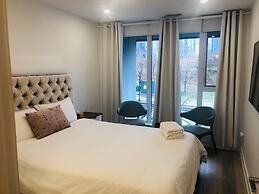 Toronto Downtown Suites City View