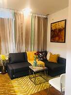 Toronto Downtown Suites City View