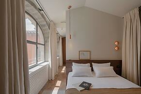 MiHotel La Tour Rose