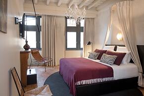 MiHotel La Tour Rose