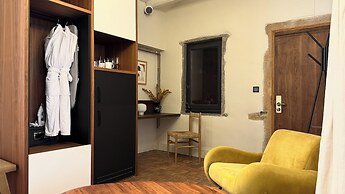 MiHotel La Tour Rose