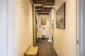 Town Hall Penthouse by Daniel&Jacob’s