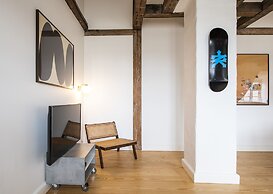 Town Hall Penthouse by Daniel&Jacob’s