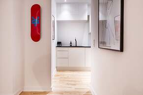 Town Hall apartments by Daniel&Jacob’s