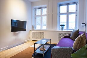 Town Hall apartments by Daniel&Jacob’s