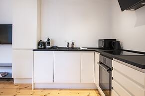 Town Hall apartments by Daniel&Jacob’s