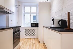 Town Hall apartments by Daniel&Jacob’s