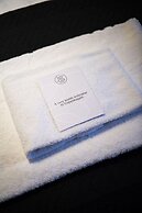 Town Hall apartments by Daniel&Jacob’s