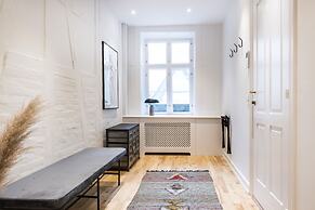 Town Hall apartments by Daniel&Jacob’s