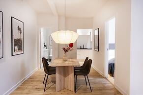 Town Hall apartments by Daniel&Jacob’s