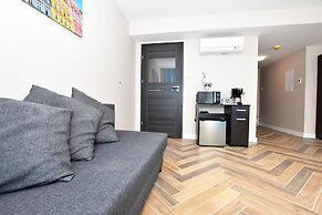 DUKES Apartments - Old Town