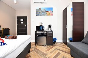 DUKES Apartments - Old Town