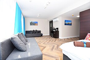 DUKES Apartments - Old Town