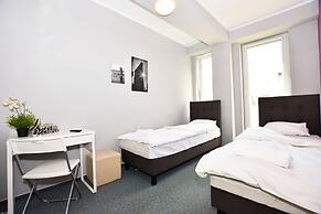 DUKES ApartHostel - Old Town