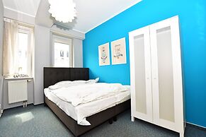 DUKES ApartHostel - Old Town