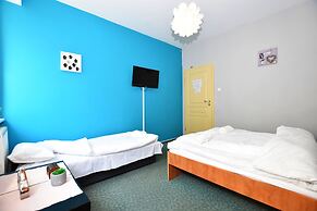 DUKES ApartHostel - Old Town