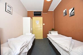 DUKES ApartHostel - Old Town