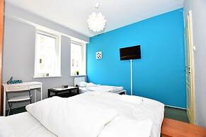 DUKES ApartHostel - Old Town