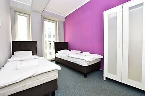 DUKES ApartHostel - Old Town