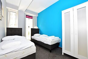 DUKES ApartHostel - Old Town