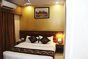 Hotel Crystal Luxury INN