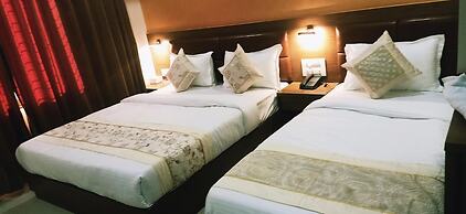 Hotel Crystal Luxury INN