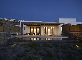 Bonzoe Suites & Villas