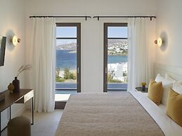 Bonzoe Suites & Villas