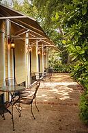 Anchuca Historic Mansion & Inn