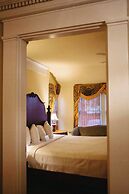 Anchuca Historic Mansion & Inn