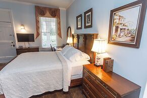 Anchuca Historic Mansion & Inn