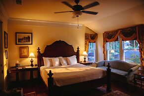 Anchuca Historic Mansion & Inn