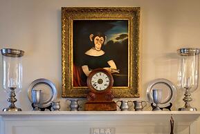 Anchuca Historic Mansion & Inn