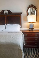 Anchuca Historic Mansion & Inn