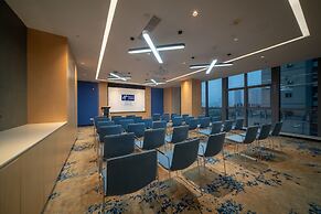 Holiday Inn Express Huaibei City Center by IHG