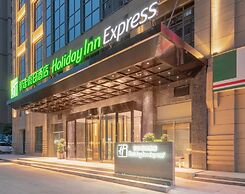 Holiday Inn Express Huaibei City Center by IHG