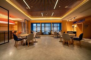 Holiday Inn Express Huaibei City Center by IHG