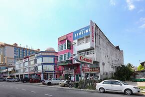 SPOT ON 89796 D'noor Budget Inn