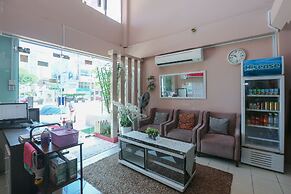 SPOT ON 89796 D'noor Budget Inn